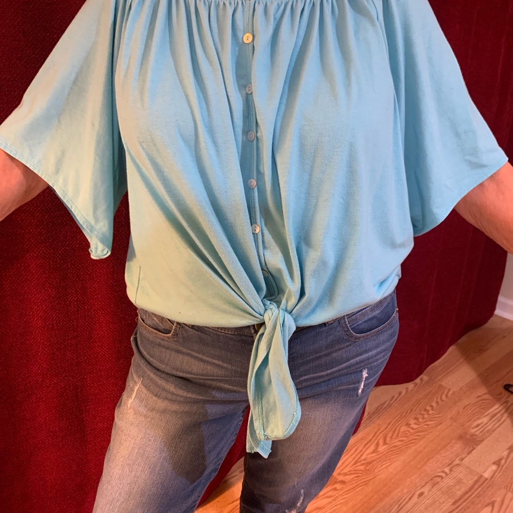 Turquoise top - Picture 3 of 4